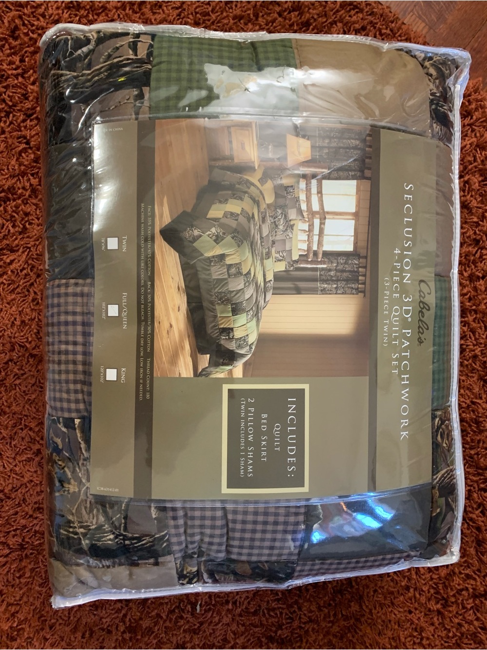Cabela's Seclusion 3D Patchwork Comforter Set in Green, Brown, Black